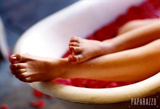 Ana Paula Tabalipa feet photo 19