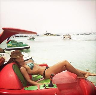 Ana Rita Clara feet photo 19