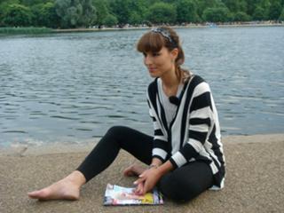 Ana Rita Clara feet photo 3