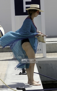 Ana Rosa Quintana feet photo 10