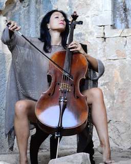 Ana Rucner feet photo 5