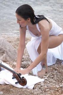 Ana Rucner feet photo 2