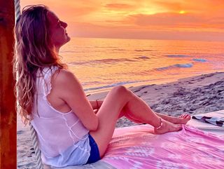 Ana Sakic feet photo 2