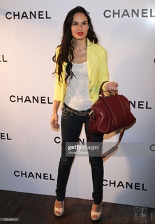 Ana Serradilla feet photo 14
