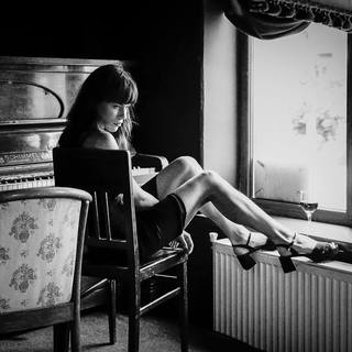 Ana Ularu feet photo 12