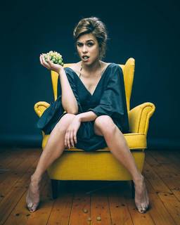 Ana Ularu feet photo 15