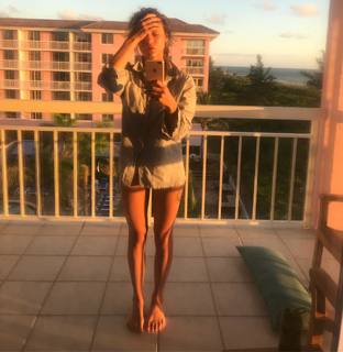 Ana Ularu feet photo 11