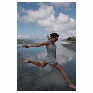 Ana Ularu feet photo 3