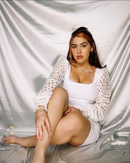 Ana Victória Zimmermann feet photo 16