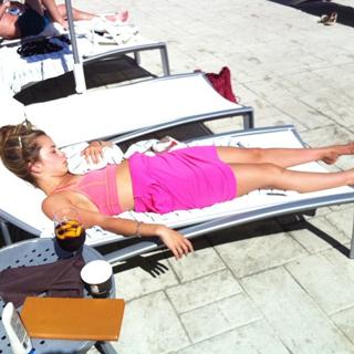 Ana Villafañe feet photo 10