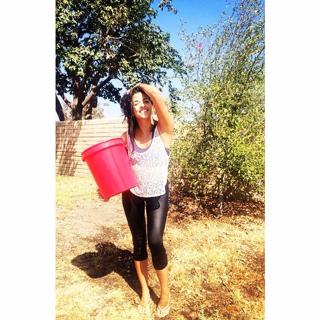 Ana Villafañe feet photo 3