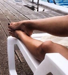 Ana Yancy Clavel feet photo 9