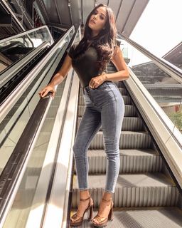 Ana Yancy Clavel feet photo 12