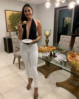 Ana Yancy Clavel feet photo 20