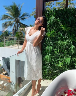 Ana Yancy Clavel feet photo 11