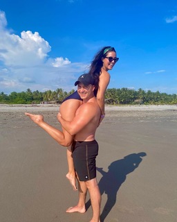 Ana Yancy Clavel feet photo 18