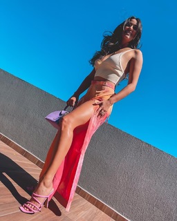 Ana Yancy Clavel feet photo 11