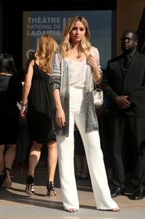 Ana de Armas feet photo thumbnail