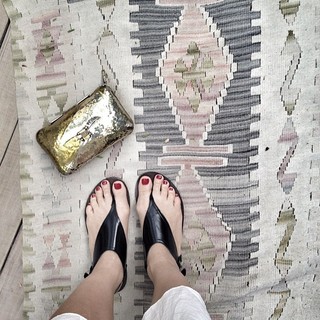 Ana de la Reguera feet photo thumbnail
