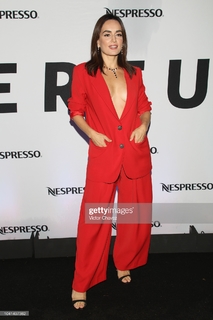 Ana de la Reguera feet photo thumbnail