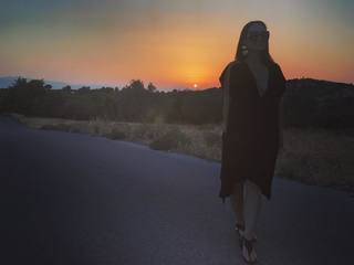 Ana de la Reguera feet photo thumbnail