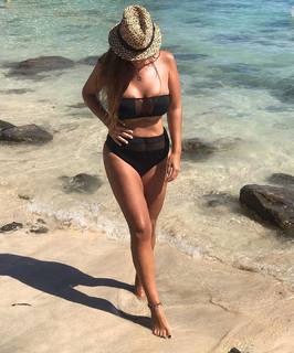Anabel Pantoja feet photo 7