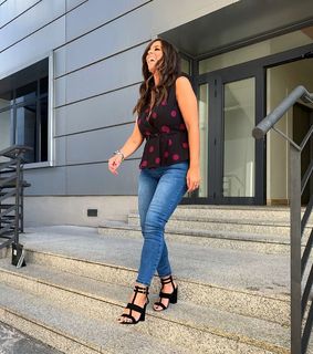Anabel Pantoja feet photo 1