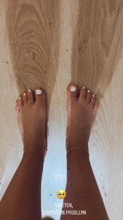 Anabel Pantoja feet photo 9