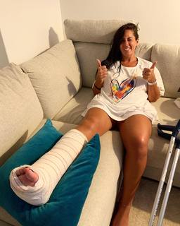 Anabel Pantoja feet photo 2