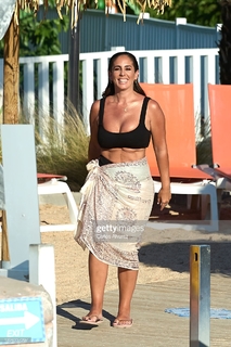 Anabel Pantoja feet photo 9