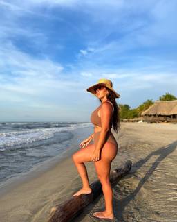 Anabel Pantoja feet photo 14