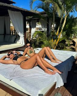 Anabel Pantoja feet photo 3