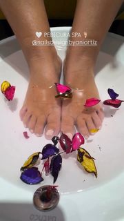 Anabel Pantoja feet photo 8