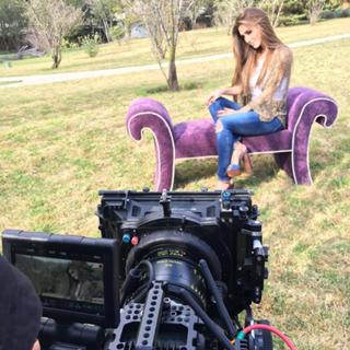 Anahí feet photo thumbnail