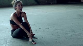 Anahí feet photo thumbnail