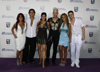 Anahí feet photo thumbnail