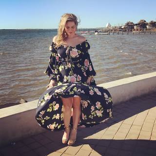 Anais Salazar feet photo 2