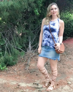 Anais Salazar feet photo 3