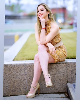 Anais Salazar feet photo 8