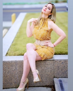 Anais Salazar feet photo 7