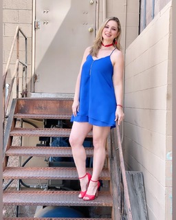 Anais Salazar feet photo 3