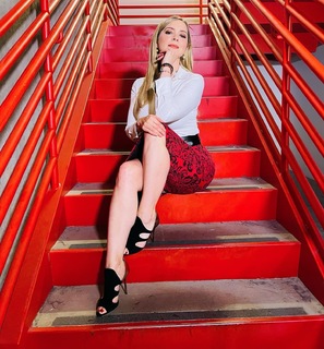 Anais Salazar feet photo 3