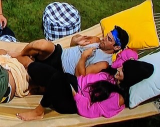 Analyse Talavera feet photo 2