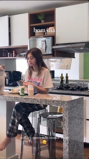 Ananda Morais feet photo thumbnail