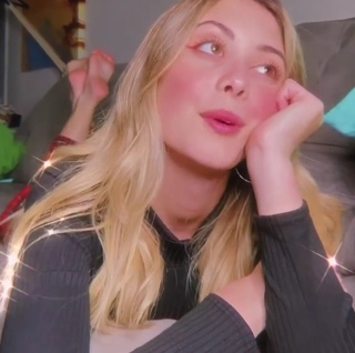 Ananda Morais feet photo thumbnail