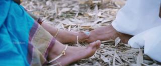 Anandhi feet photo 10