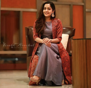 Ananya feet photo 4