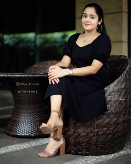 Ananya feet photo 19