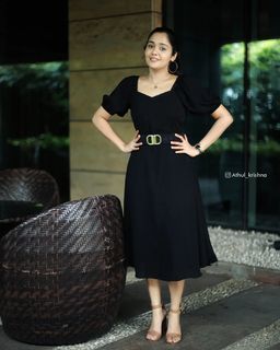 Ananya feet photo 8