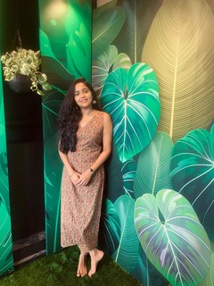 Ananya feet photo 6
